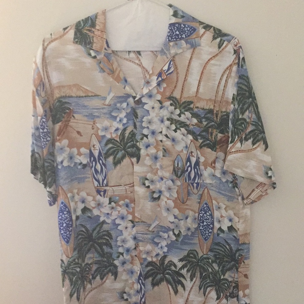 Men Ss surfs up shirt